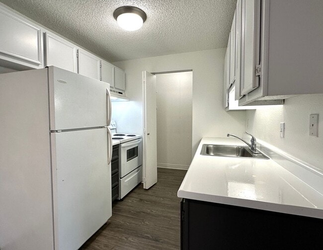 Interior Photo - West on Murray Apartments