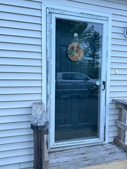 Building Photo - 138 Church Rd