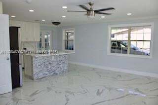 Building Photo - 3954 Coconut Cir N