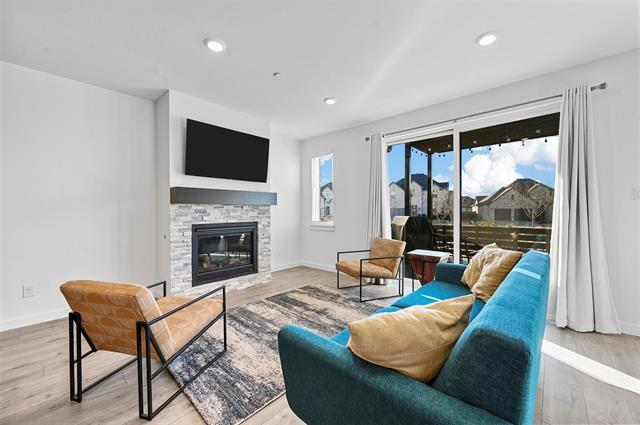 Building Photo - 751 Mountain Laurel Dr