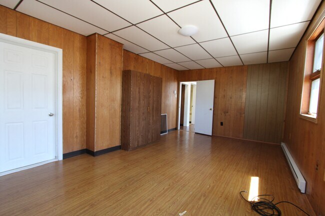 Building Photo - 402 Washington St