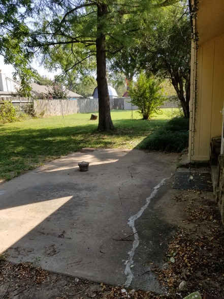 Building Photo - 149 W L St