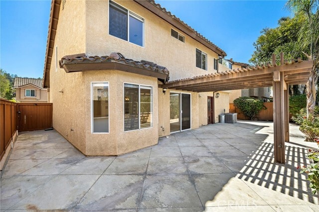 Building Photo - 5 Sanderling Ln