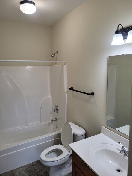 Building Photo - 378 Acadia Loop