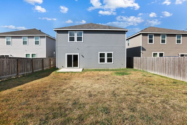 Building Photo - 5 Bed 3 Bath Home at Trails at Culebra sub...