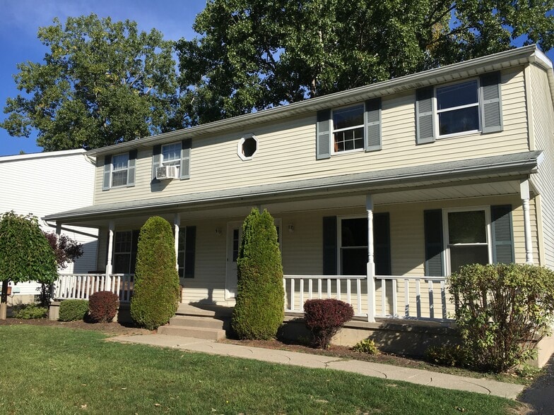 Front of house - 1328 D'Angelo Drive