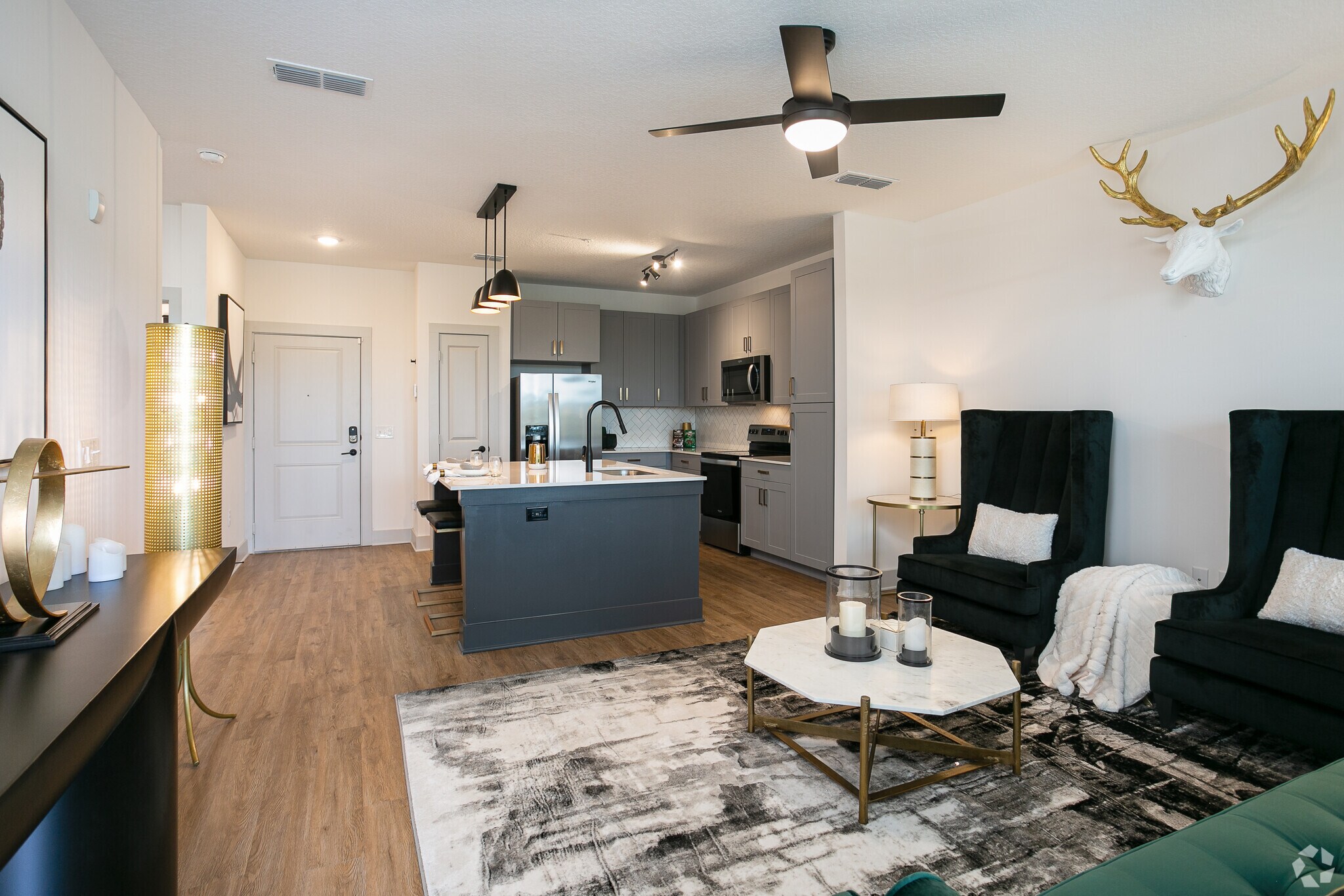 The Menlo 11390 Square St Jacksonville FL 32256 Apartment Finder