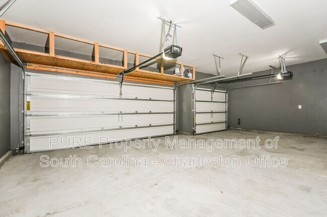 Building Photo - 507 Kilarney Rd