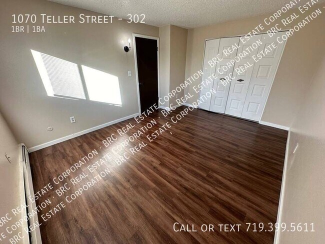 Building Photo - 1070 Teller St