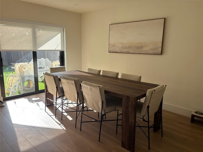 Building Photo - 11017 SW 113th Pl