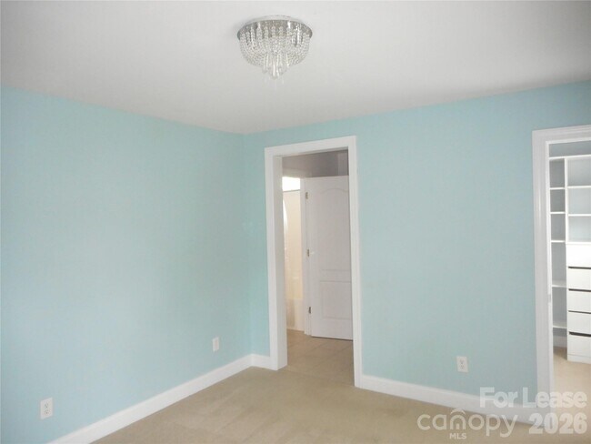 Building Photo - 9628 Daufuskie Dr