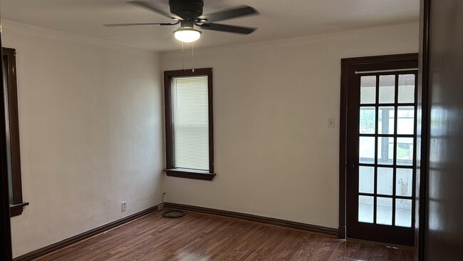 Building Photo - 5470 Loughborough Ave