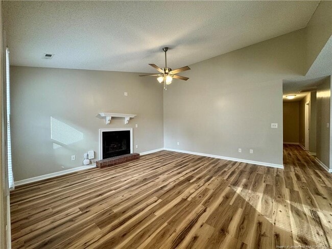 Building Photo - 754 Candlewick Ct