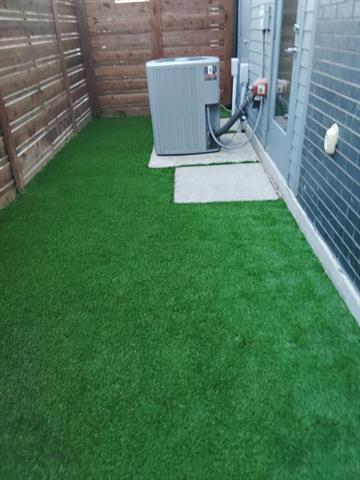 Building Photo - 4908 Manett St