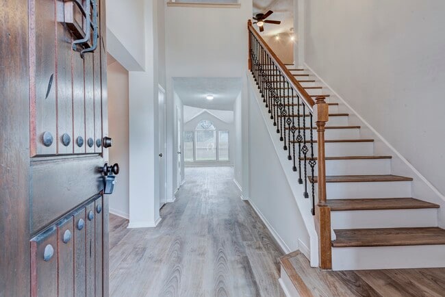 Building Photo - 16023 Williwaw Dr
