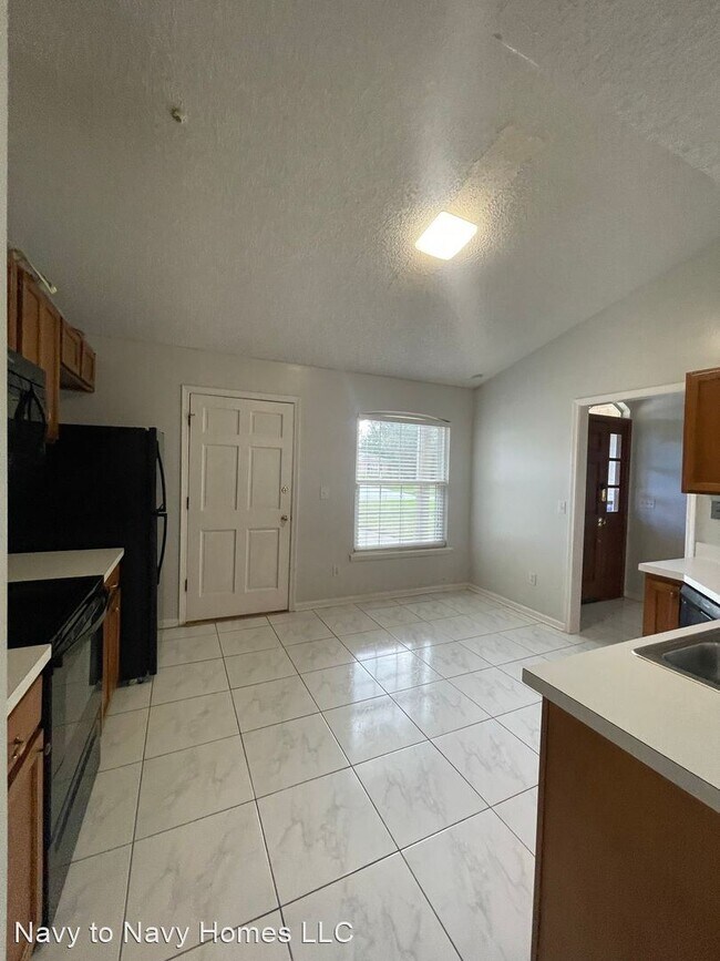 Building Photo - 3 br, 2 bath House - 12563 Glamdring Court
