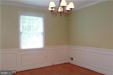 Building Photo - 3305 Camalier Dr