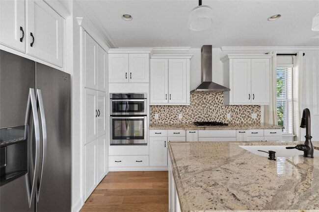 Building Photo - 3970 Aldea Way