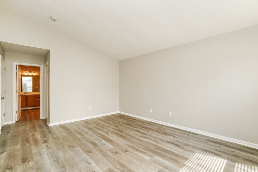 Building Photo - 8671 Maisch St