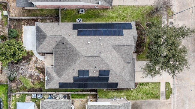 Building Photo - 18214 Olive Tree Ct