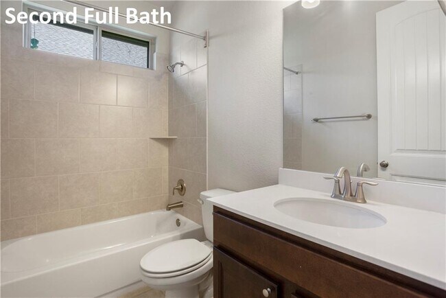 Building Photo - 2913 Rio Verde Dr