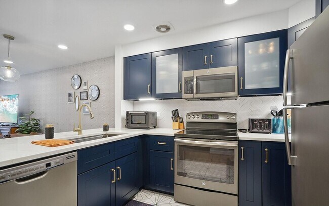 Building Photo - 120 Cameron St, Alexandria, VA 22314
