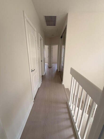 Building Photo - 181 Waterford Dr