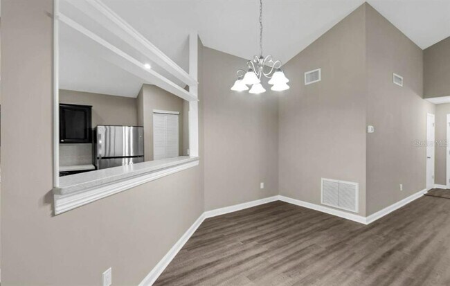Building Photo - 1604 Fairview Ave
