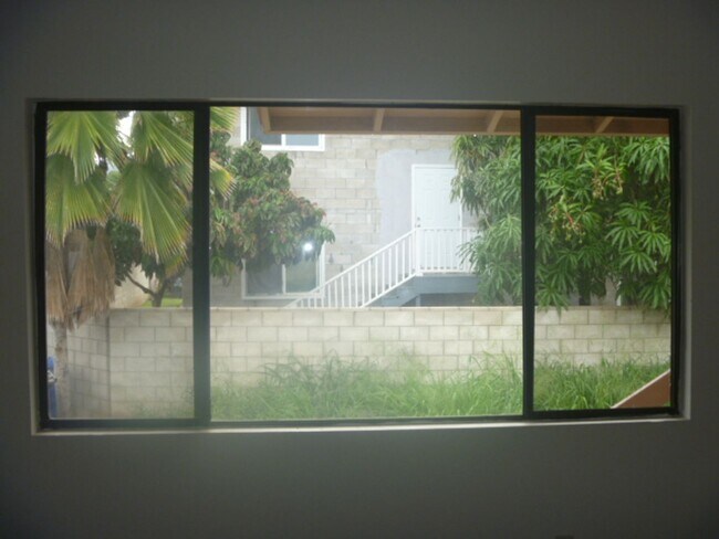 Building Photo - 3/2 $2150.00