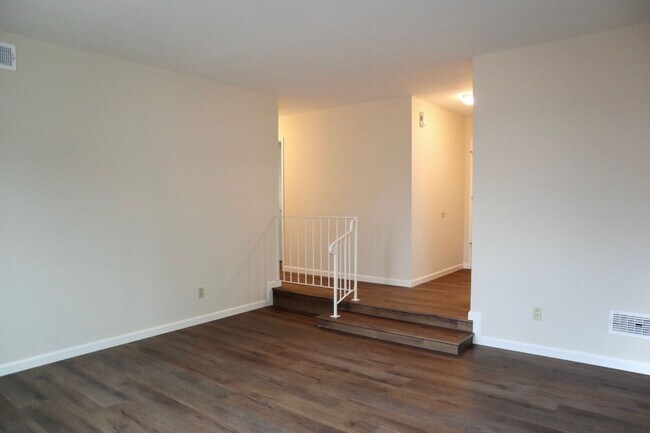Building Photo - Lovely 3-bedroom home in Fremont!