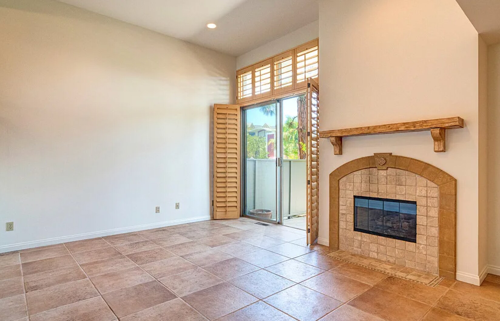 Building Photo - 13240 Fiji Way
