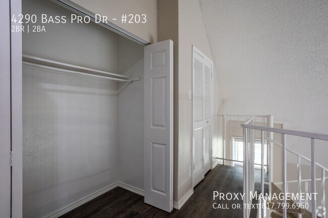 Building Photo - 4290 Bass Pro Dr
