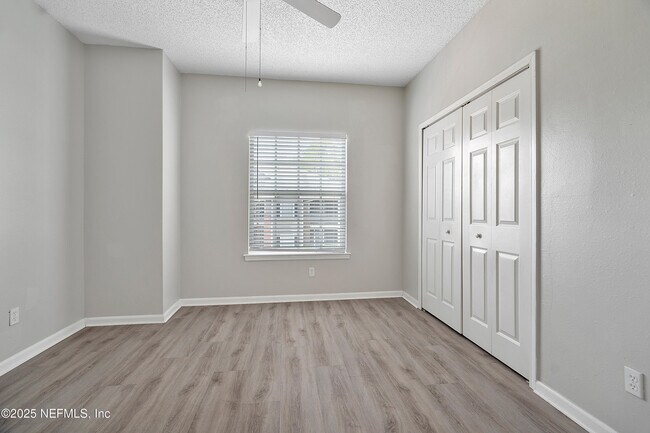 Building Photo - 10000 Gate Pkwy