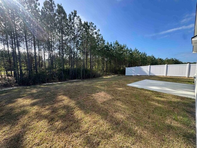 Building Photo - 1735 King Oaks Lp