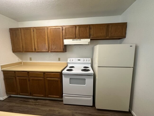 Building Photo - 1311 Eastgate Dr