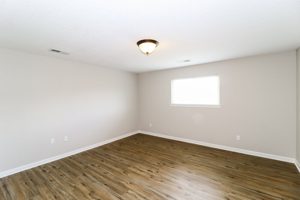 Building Photo - 45 Willow Springs Ln