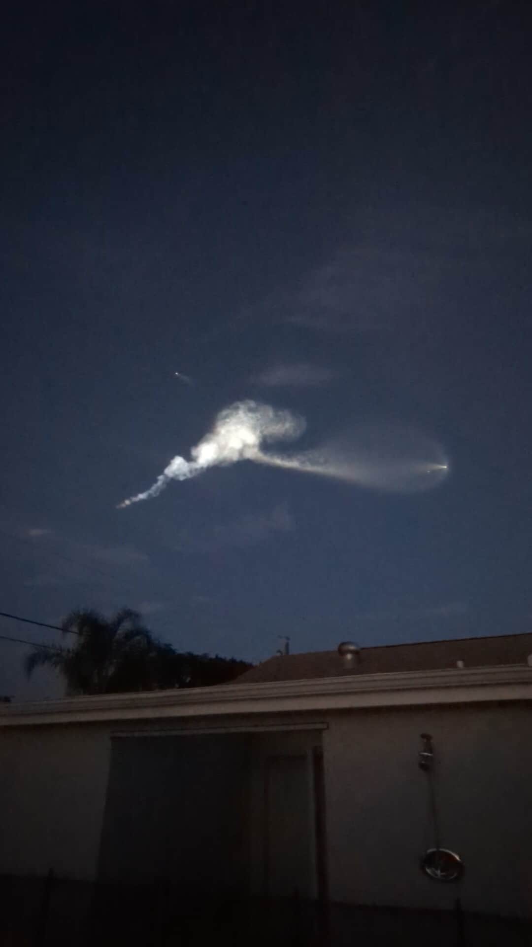 SpaceX launches over the backyard! - 171 NE Caprona Ave