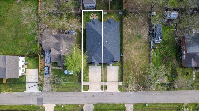 Building Photo - 7980 Ethel St