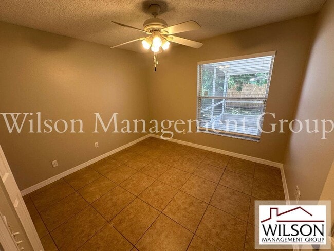 Building Photo - 660 Marlene Dr