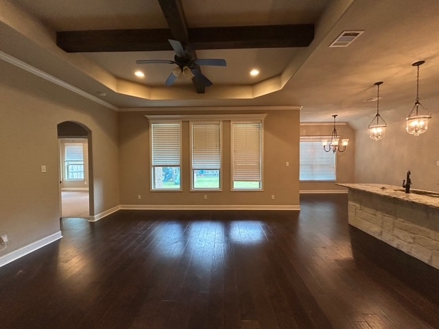Building Photo - 15623 Shady Brook Ln
