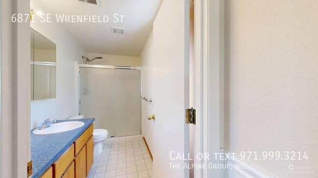 Building Photo - 6871 SE Wrenfield St