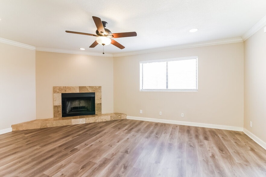 Building Photo - 1522 W Del Rio St