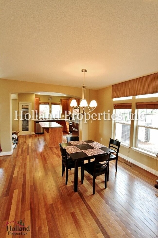 Building Photo - 5502 NE Lagos Ct