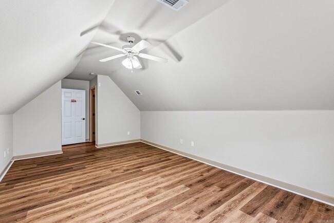 Building Photo - 3005 Mossy Creek Dr