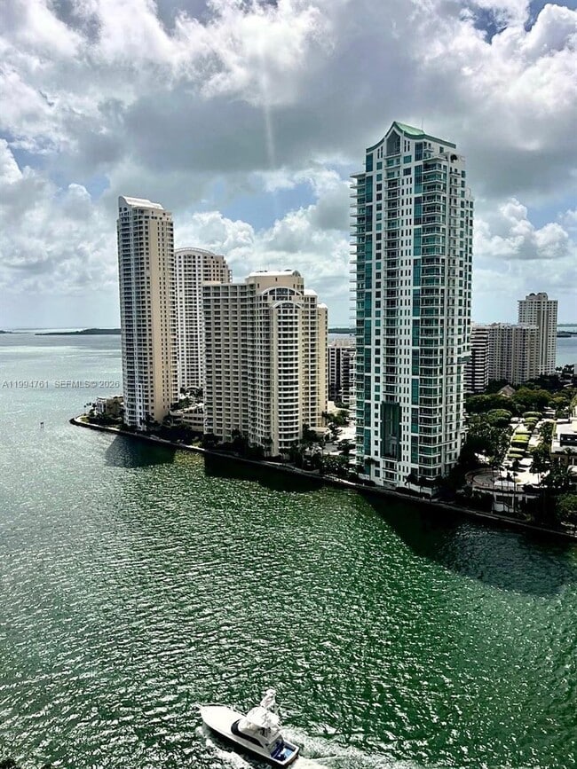 Building Photo - 300 S Biscayne Blvd