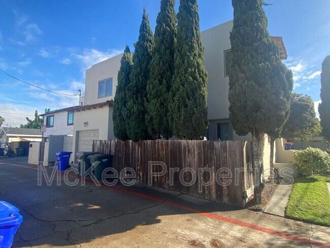 Building Photo - 517 Fifth Street