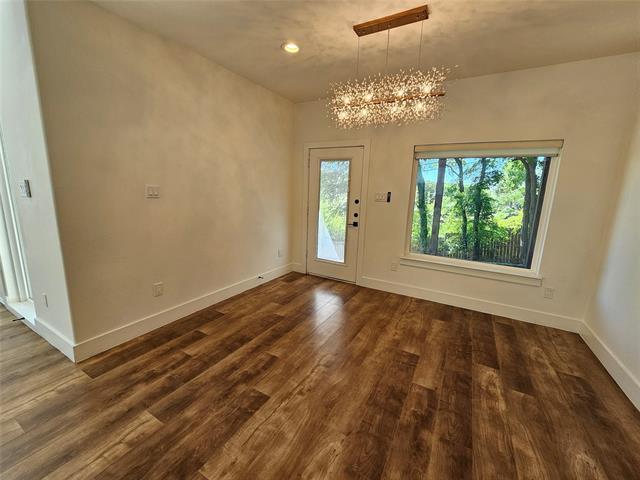 Building Photo - 2374 Southwood Dr