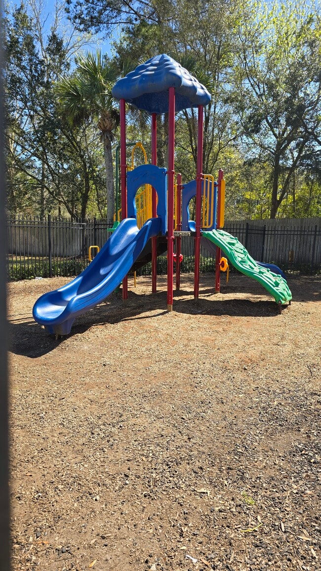 Building Photo - 6821 Lake Mist Ln