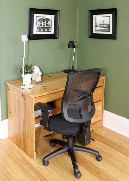 Work Station - 748 Kansas St