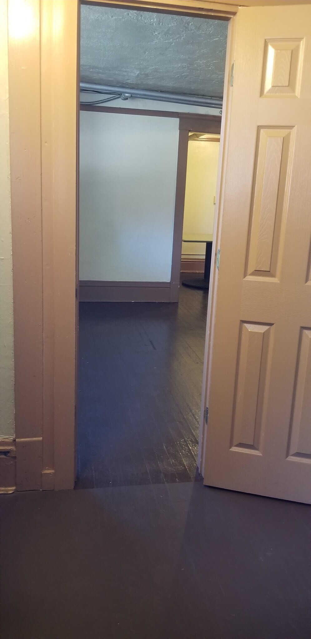 Building Photo - 1925 W 77th St